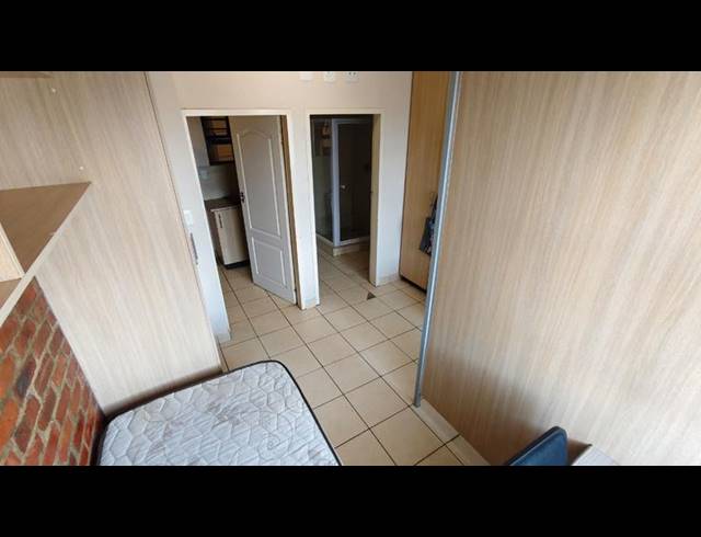 2 BEDROOM PROPERTY TO RENT IN DIE BULT
